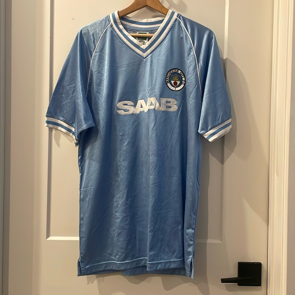 Manchester City 1982 Retro Home Shirt